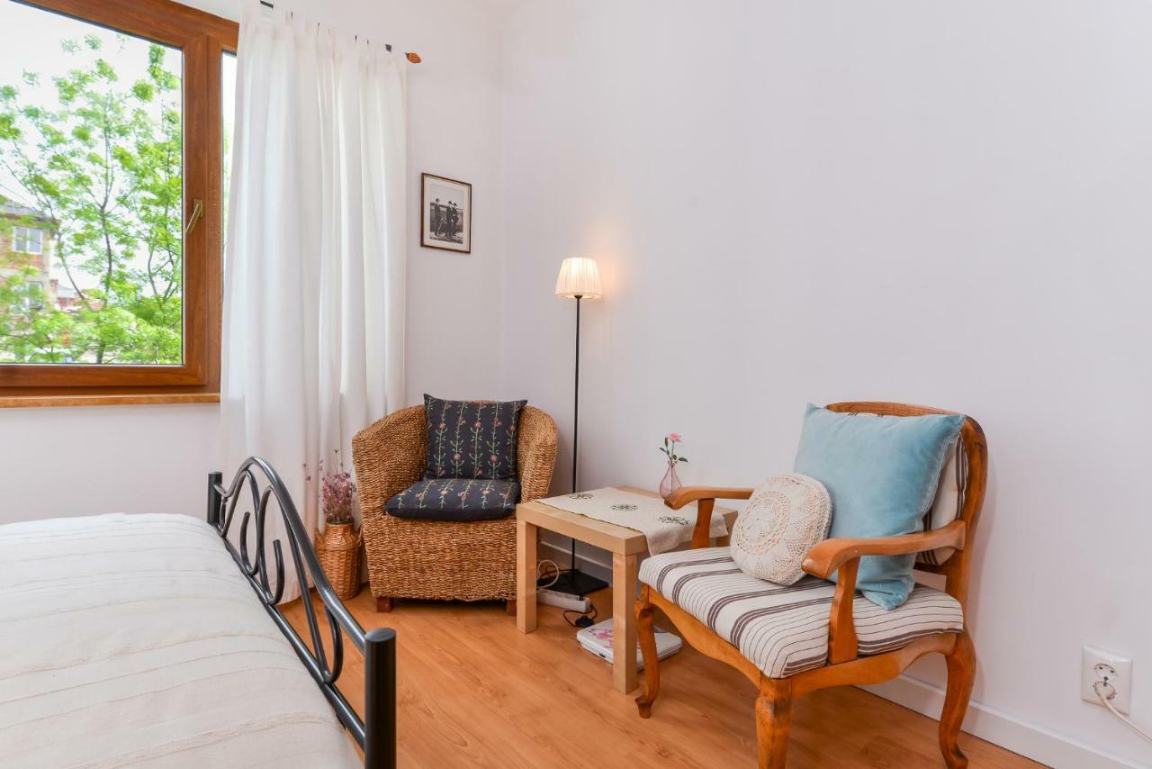 Shik & Chic One Bedroom Central Apartment Graf Ignatiev X Shishman Corner By Flat Mаnager Sofia Exterior photo